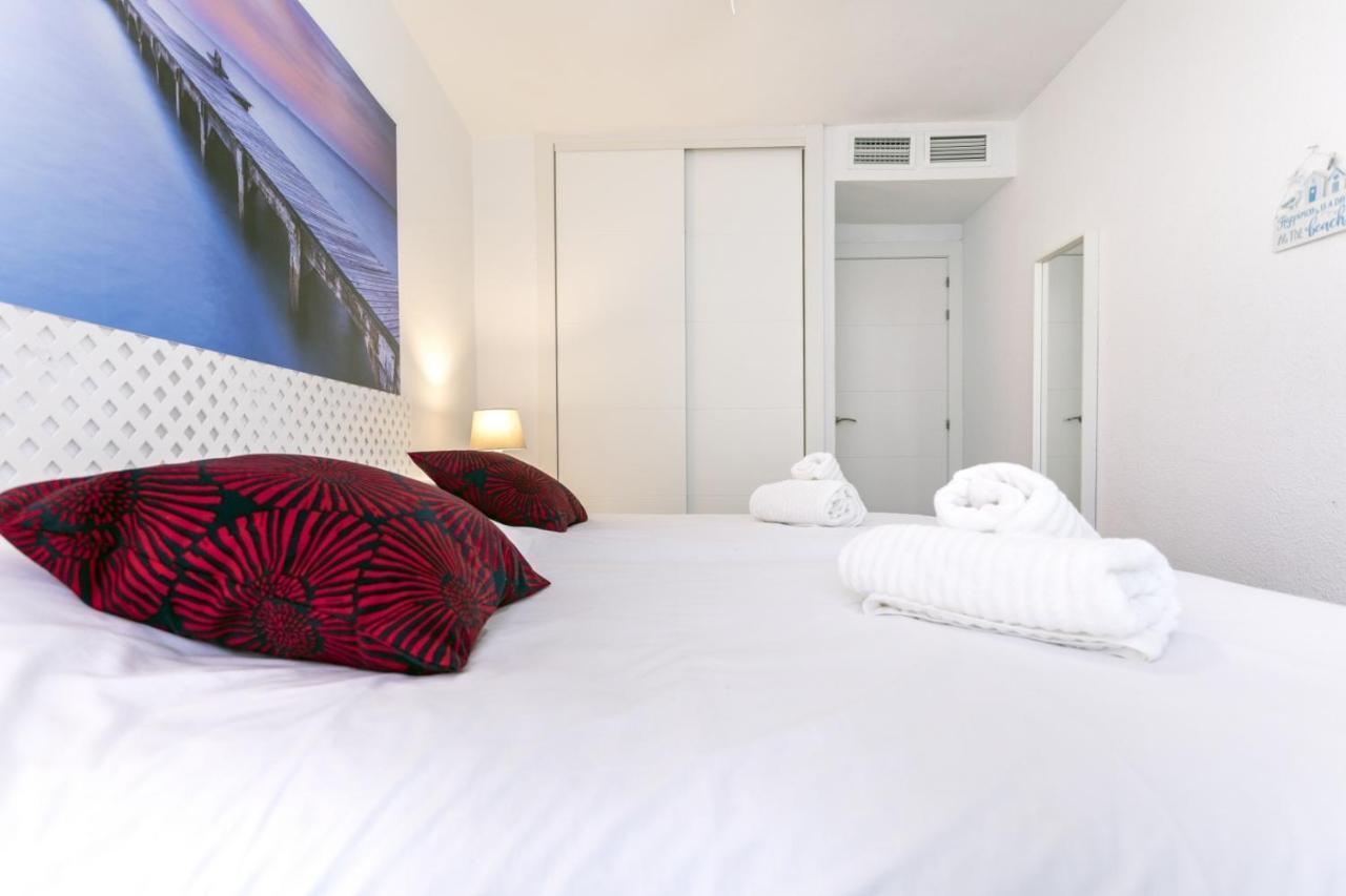 Rentcostadelsol Malagueta Miramar Malaga Exterior photo