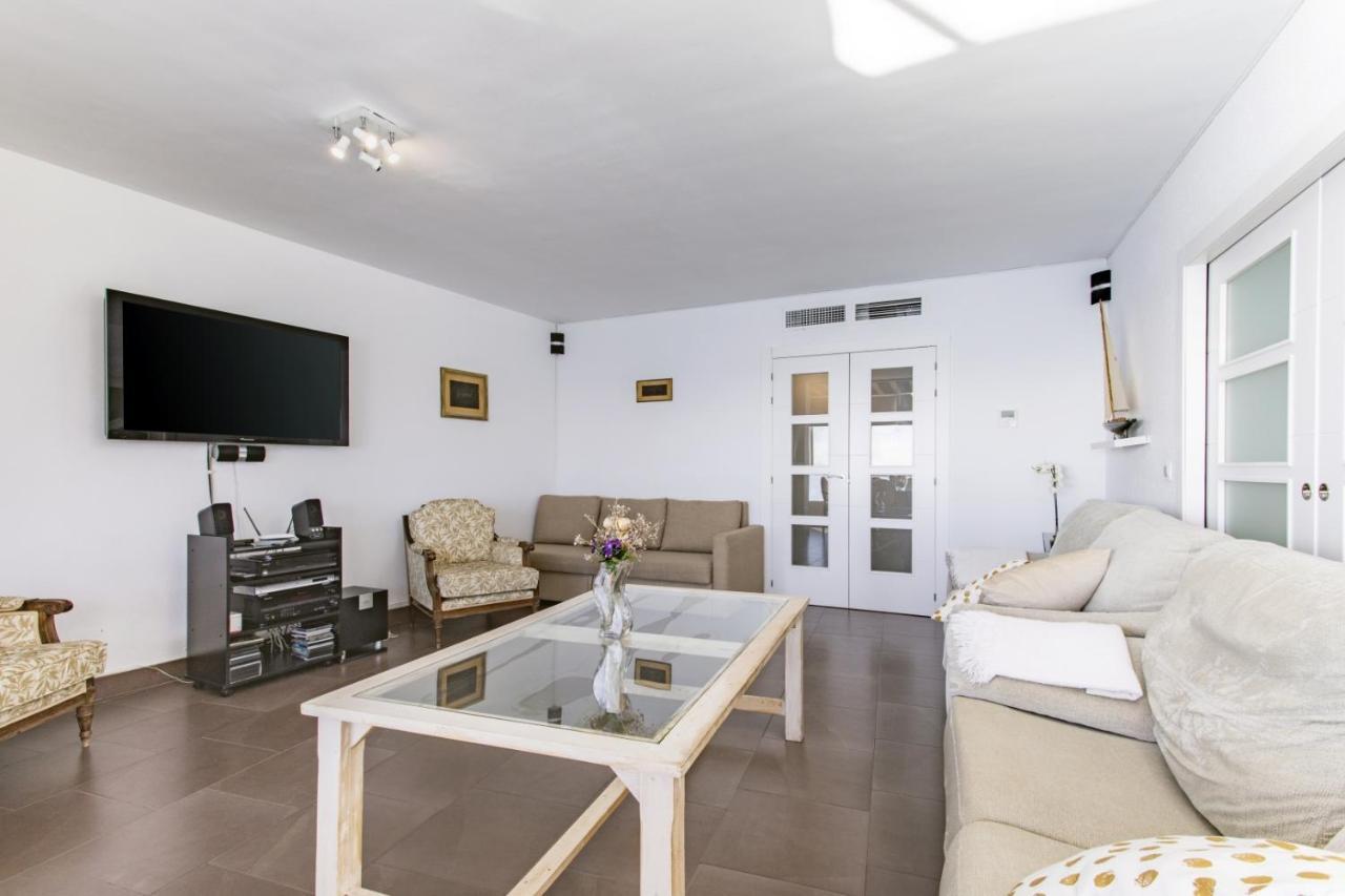 Rentcostadelsol Malagueta Miramar Malaga Exterior photo